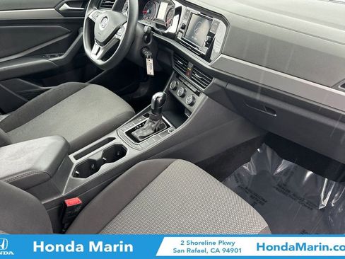 Used 2020 Volkswagen Jetta S image 18