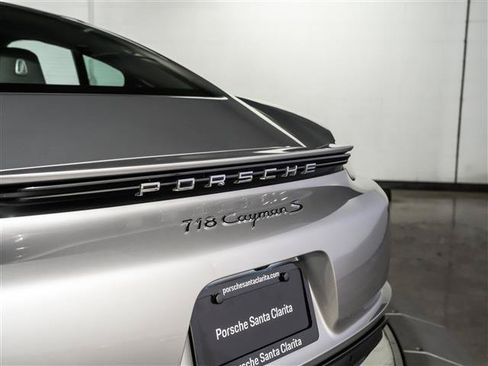 Certified 2021 Porsche 718 Cayman S RWD image 32