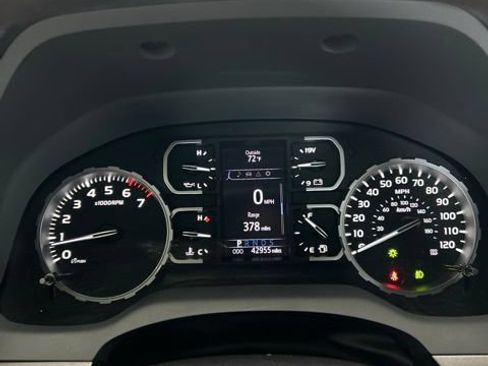 Used 2020 Toyota Tundra SR5 w/ TRD Off-Road Package AWD/4WD image 11