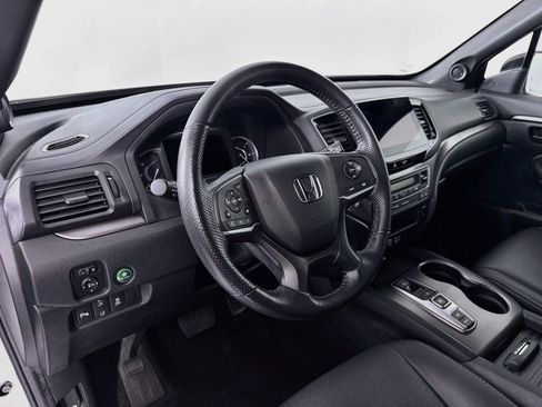 Certified 2023 Honda Passport EX-L image 9