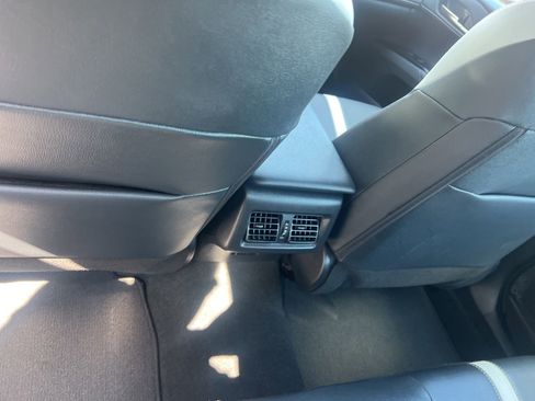 Used 2025 Toyota Camry SE w/ Convenience Package FWD image 21