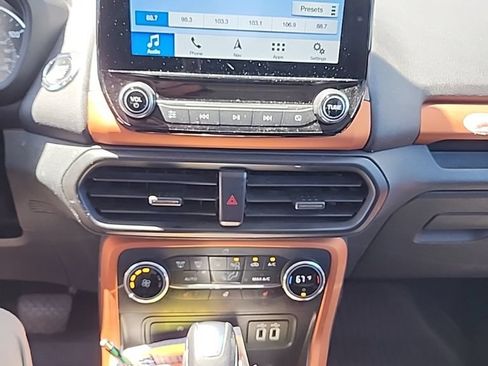 Used 2018 Ford EcoSport SES w/ SES Cold Weather Package AWD/4WD image 5
