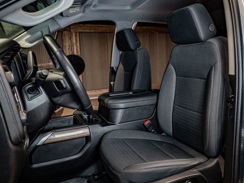 Used 2022 Chevrolet Silverado 1500 LT Trail Boss w/ Bed Protection Package image 22