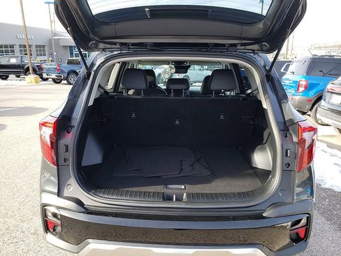 Used 2024 Kia Seltos EX image 16