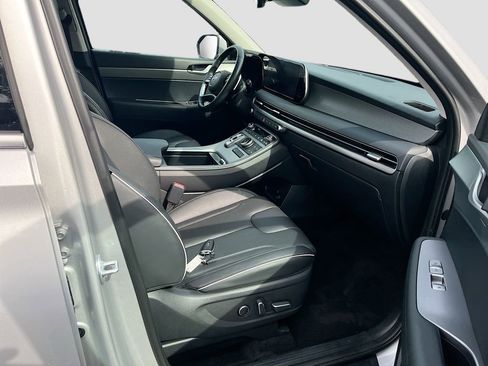 Used 2025 Hyundai Palisade SEL AWD/4WD image 25