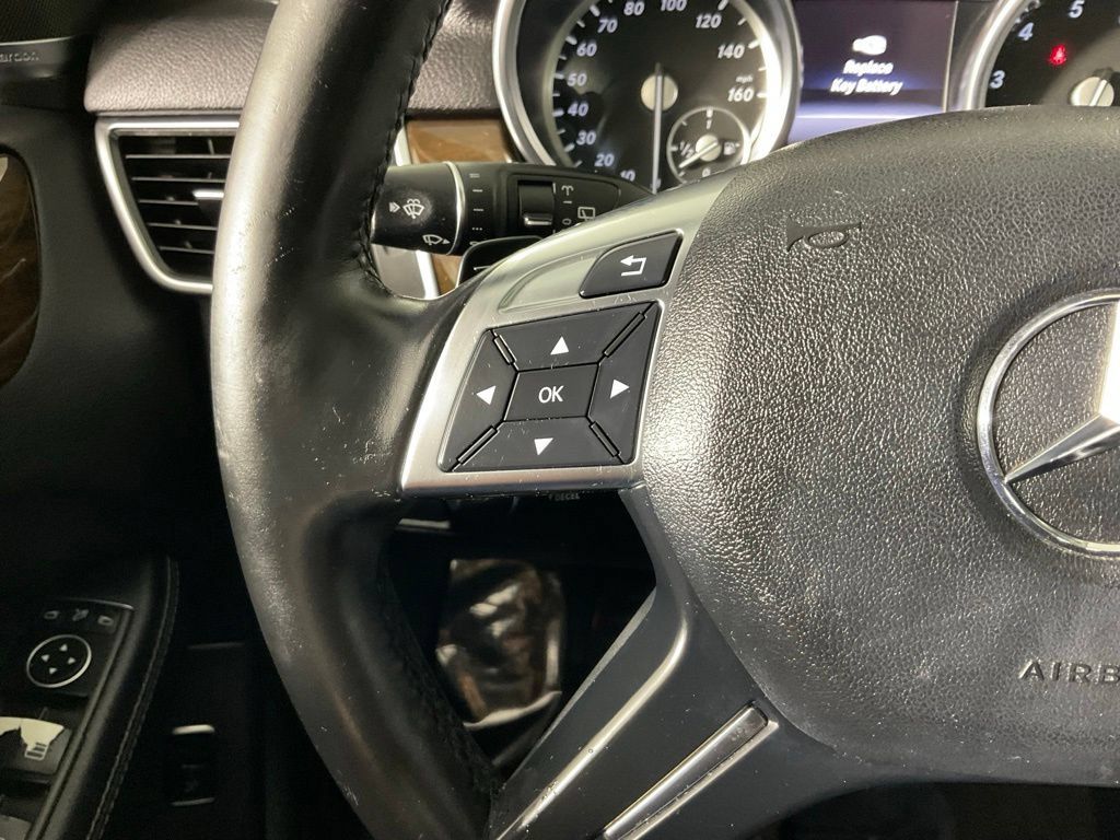Used 2015 Mercedes-Benz ML 350 4MATIC image 24