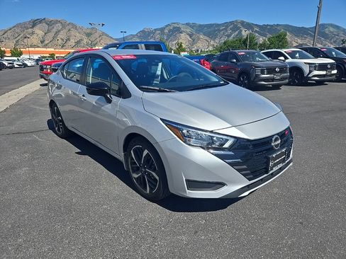 Used 2025 Nissan Versa SR w/ Trunk Package FWD image 4