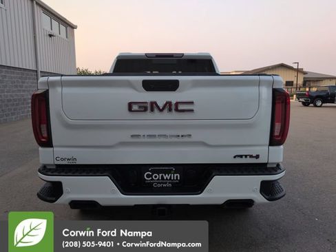 Used 2021 GMC Sierra 1500 AT4 w/ AT4 Carbonpro Edition AWD/4WD image 4