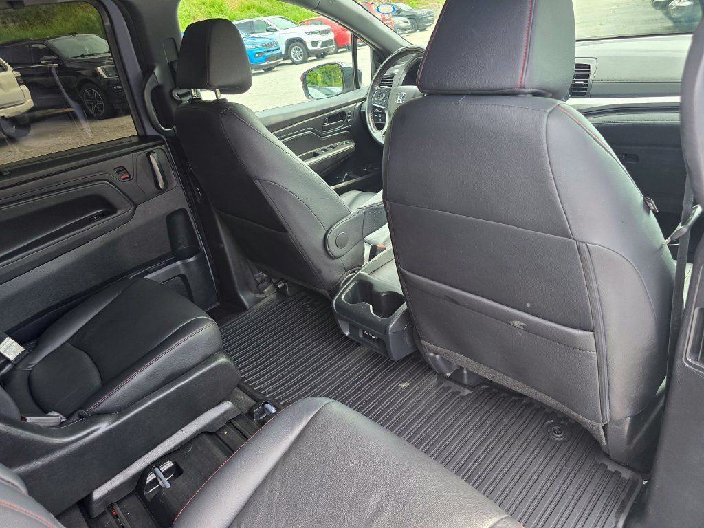 Used 2023 Honda Odyssey Sport image 29