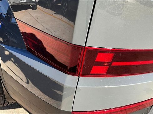 Used 2026 Hyundai Santa Fe SEL AWD/4WD image 38