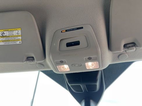 Used 2023 Ford Transit 250 148 High Roof Extended image 28