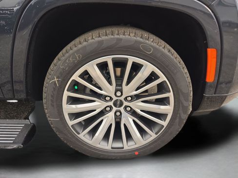 New 2025 Jeep Wagoneer L Series II AWD/4WD image 44