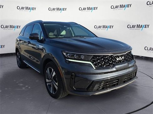 Used 2024 Kia Sorento SX Prestige w/ Panoramic Sunroof Package image 7