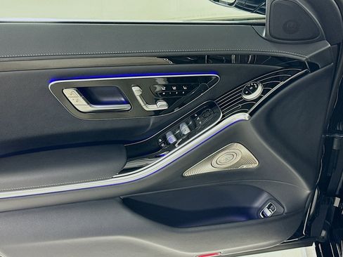 New 2026 Mercedes-Benz S 500 4MATIC image 19