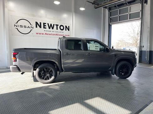New 2026 Nissan Frontier SV w/ SV Convenience Package RWD image 8
