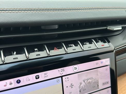 Used 2024 Jeep Grand Cherokee L Summit image 21