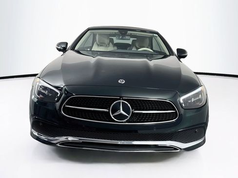 Used 2021 Mercedes-Benz E 450 Cabriolet image 2