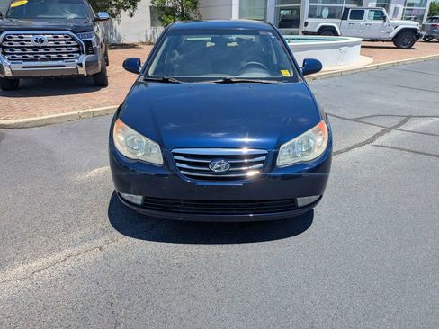 Used 2010 Hyundai Elantra GLS FWD image 10