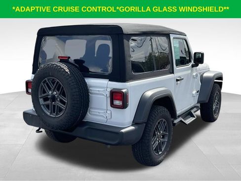 Used 2024 Jeep Wrangler Sport AWD/4WD image 5