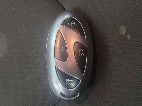Used 2025 Hyundai Elantra Sport FWD image 32
