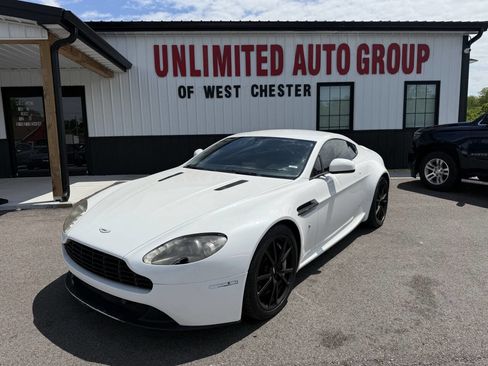 Used 2014 Aston Martin V8 Vantage Coupe RWD image 1