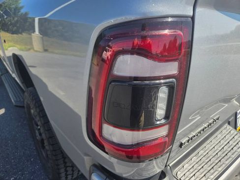 Used 2024 RAM 2500 Big Horn w/ Night Edition AWD/4WD image 15