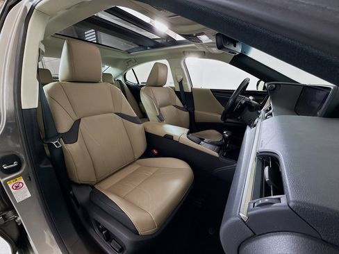 Used 2019 Lexus ES 350 Luxury image 28