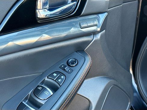 Certified 2023 Nissan Maxima SR w/ Sport Mat Group image 7