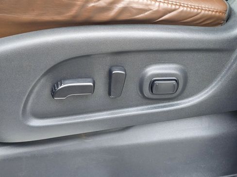 Used 2019 Nissan Titan Platinum Reserve w/ Platinum Utility Package image 29