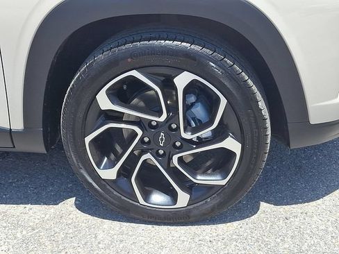 Used 2026 Chevrolet Trax RS w/ Driver Confidence Package FWD image 23
