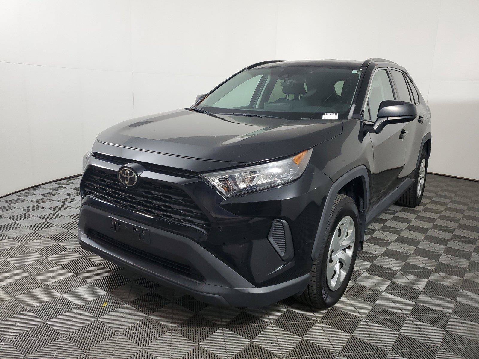 Used 2019 Toyota RAV4 LE w/ All Weather Liner Package AWD/4WD image 1