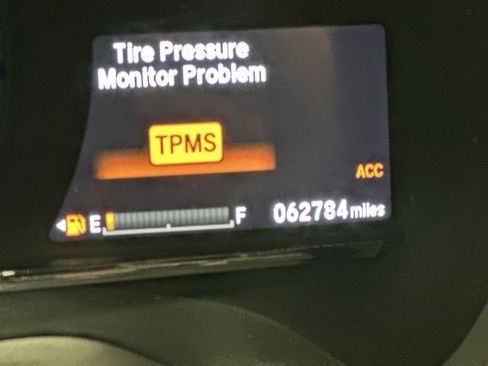 Used 2021 Honda HR-V EX-L image 7