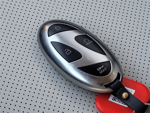 Used 2024 Hyundai Santa Fe Calligraphy image 25