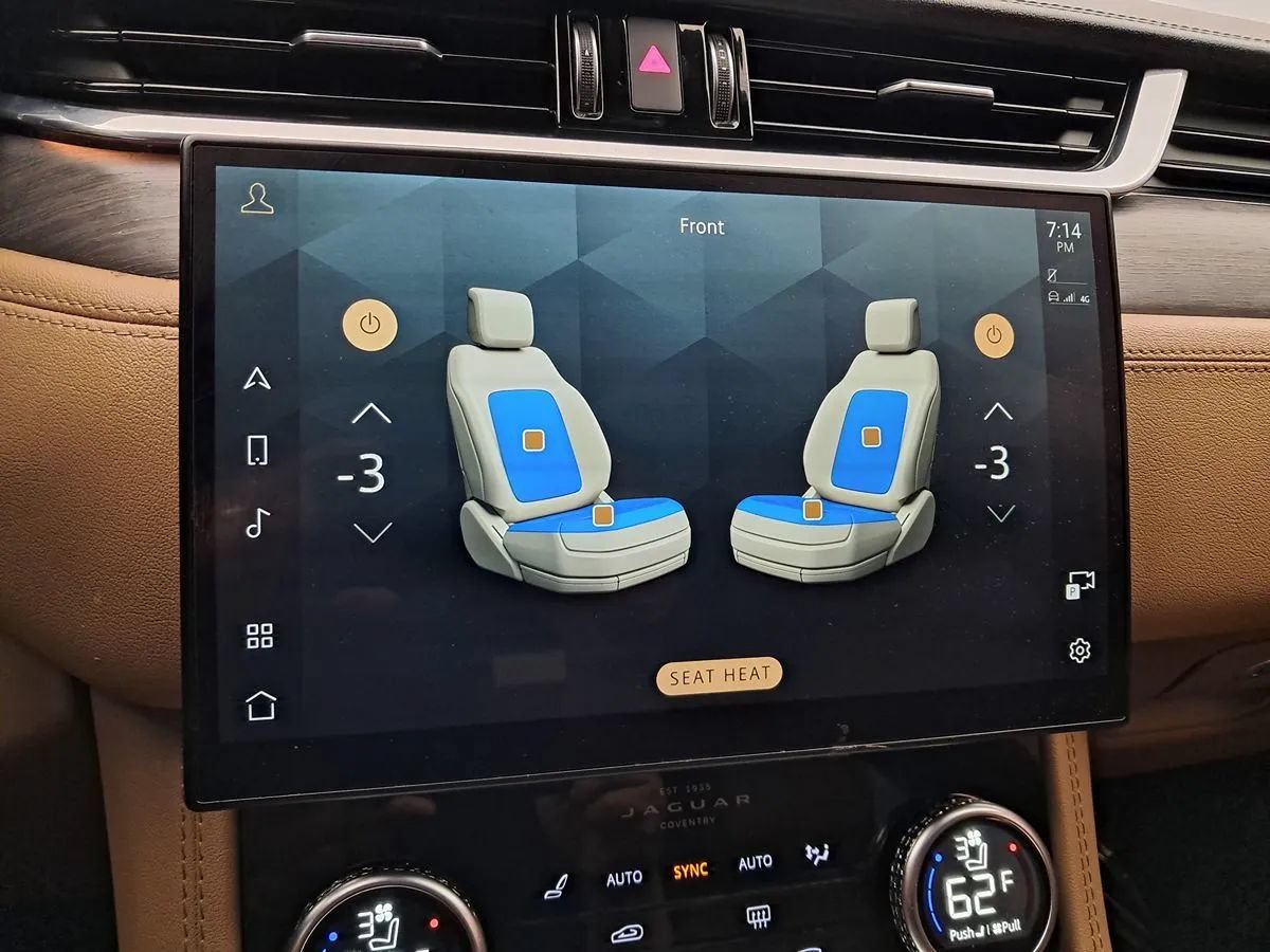 Used 2021 Jaguar F-PACE S AWD/4WD image 24