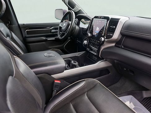 Used 2022 RAM 1500 Laramie w/ Sport Appearance Package AWD/4WD image 34