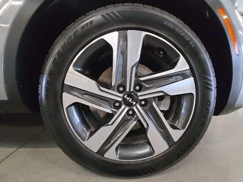 Used 2023 Kia Sorento EX AWD/4WD image 30
