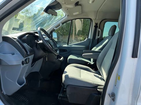 Used 2019 Ford Transit 350 XLT image 21