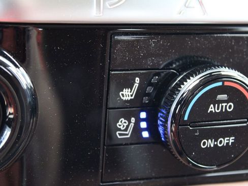 New 2026 Nissan Pathfinder Platinum AWD/4WD image 30