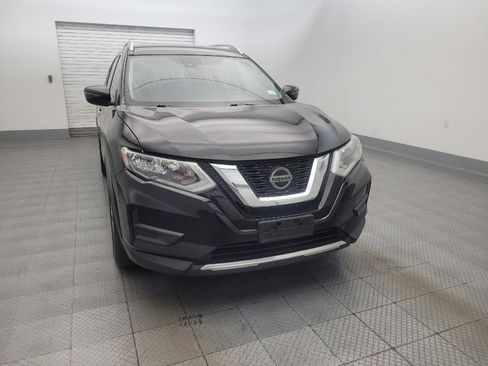 Used 2020 Nissan Rogue S w/ Special Edition Package FWD image 14