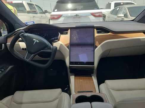 Used 2021 Tesla Model X Long Range AWD/4WD image 6