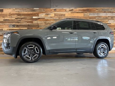 New 2026 Jeep Cherokee Laredo AWD/4WD image 19