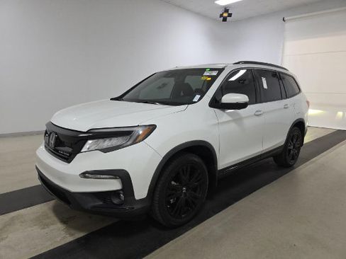 Used 2022 Honda Pilot Black Edition image 3