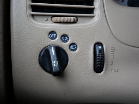 Used 2003 Ford Ranger XLT image 15