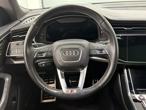 Used 2022 Audi SQ8 Prestige AWD/4WD image 11