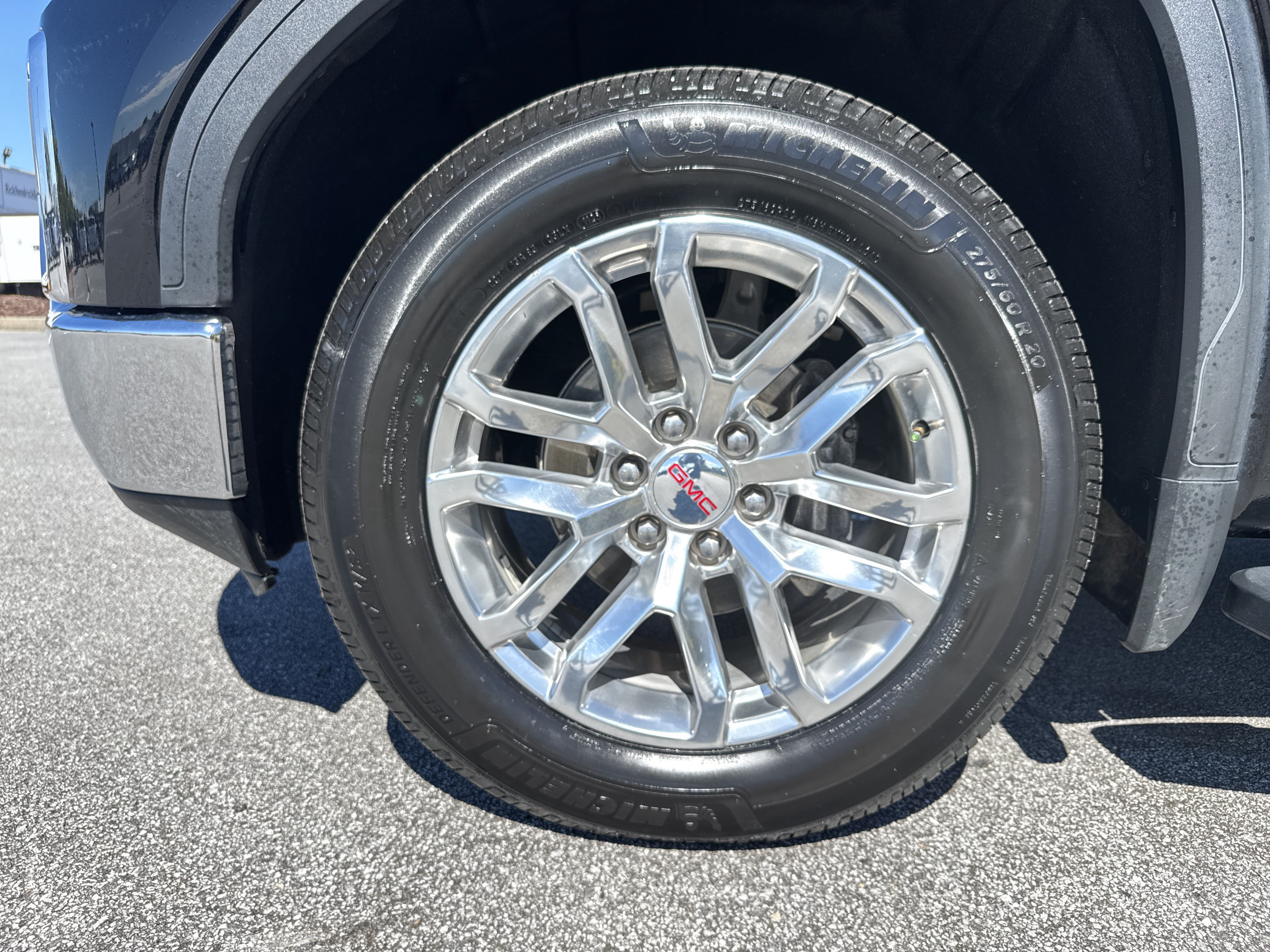 Used 2021 GMC Sierra 1500 SLT w/ SLT Premium Plus Package AWD/4WD image 13