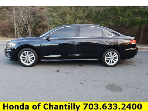 Used 2020 Volkswagen Passat 2.0T SE w/ Sunroof Package image 4