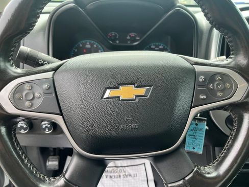 Used 2021 Chevrolet Colorado LT w/ Fleet Safety Package AWD/4WD image 19
