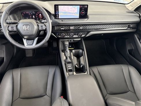 Certified 2025 Honda Accord Touring image 17