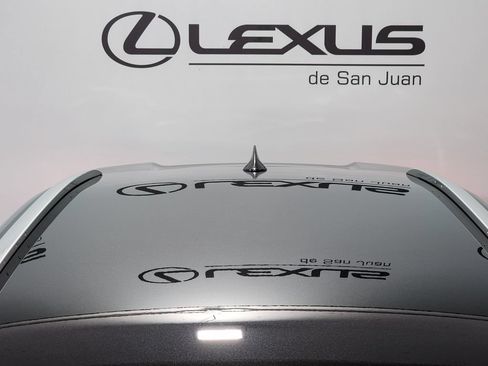 New 2026 Lexus UX 300h FWD image 7