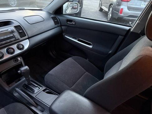Used 2006 Toyota Camry LE image 15